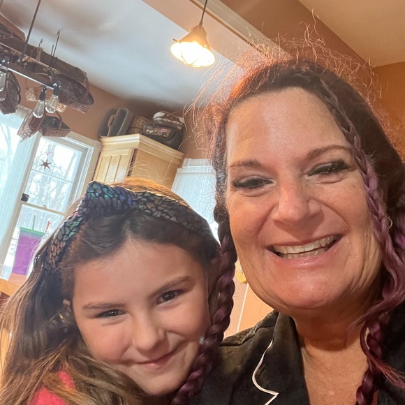 Meet your Posher, Chris - Picture 7 of 16